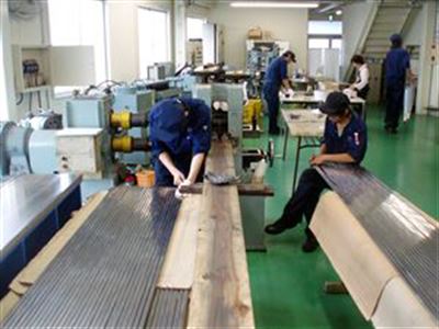 �������H